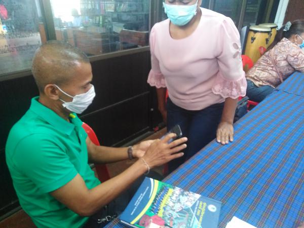 2. โครงการดิจิทัลชุมชน หลักสูตรการพัฒนาผลิตภัณฑ์สินค้าและหลักสูตรการค้าออนไดล์ด
