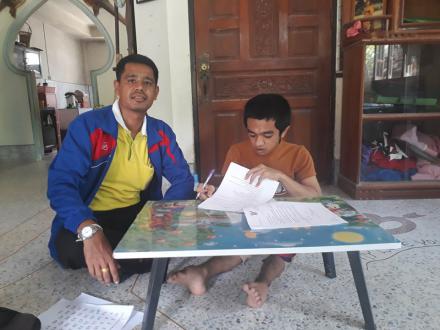 5. การจัดการเรียนการสอนนักศึกษาคนพิการ กศน.อำเภอนบพิตำ